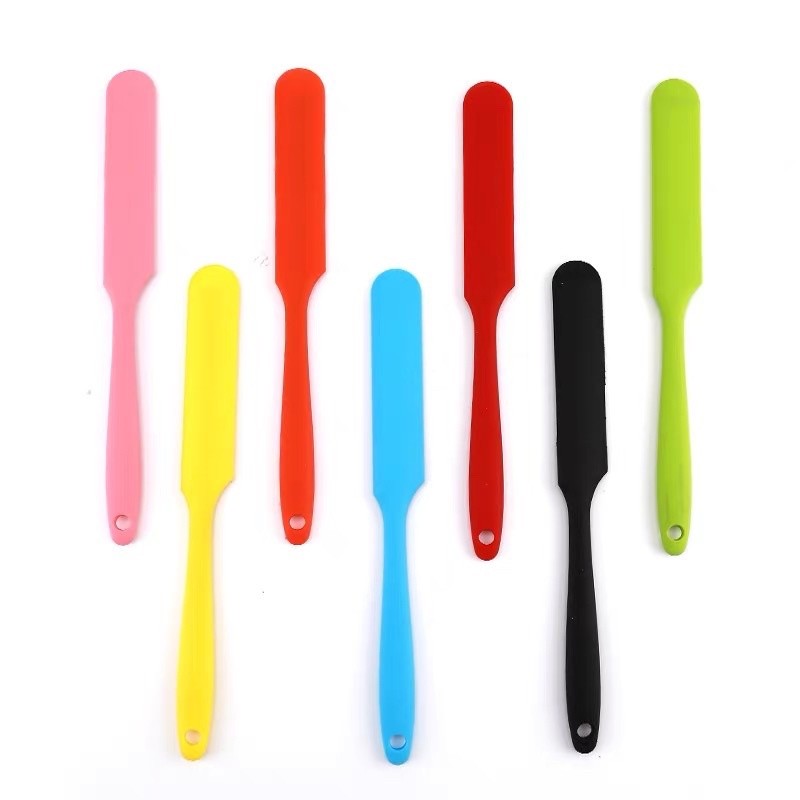 Long Handle Slim Spatula for Baking and Kitchen Use TSC