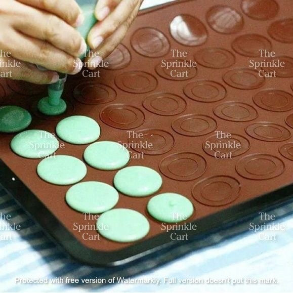 Carbon Steel and Silicone Macaron Baking Sheet Cooling Rack Non-stick and Durable Tool TSC