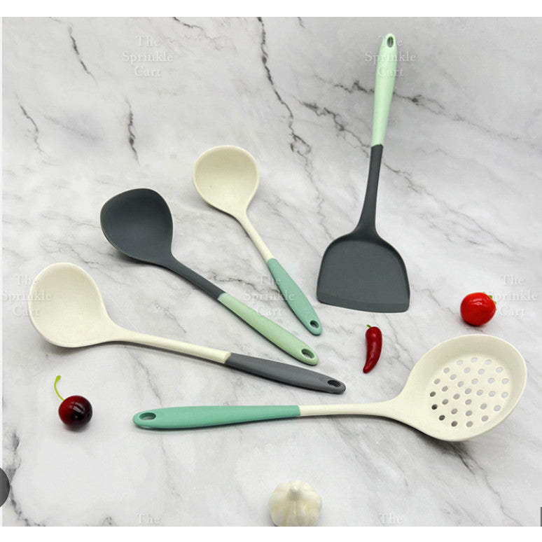 Long Handle Non-Stick Silicone Spatula Ladle Turner Skimmer Kitchen Tool TSC